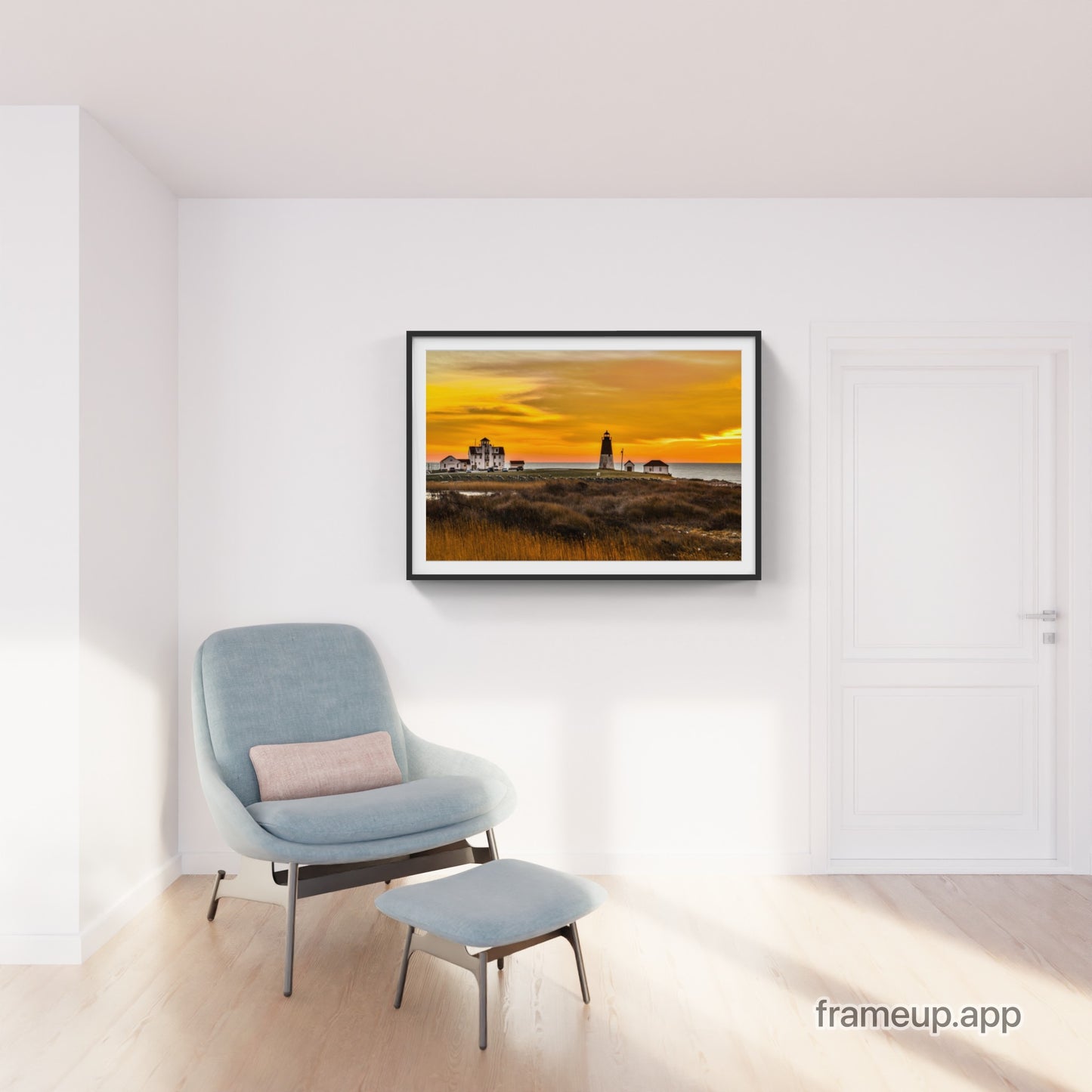 Point Judith Light 21