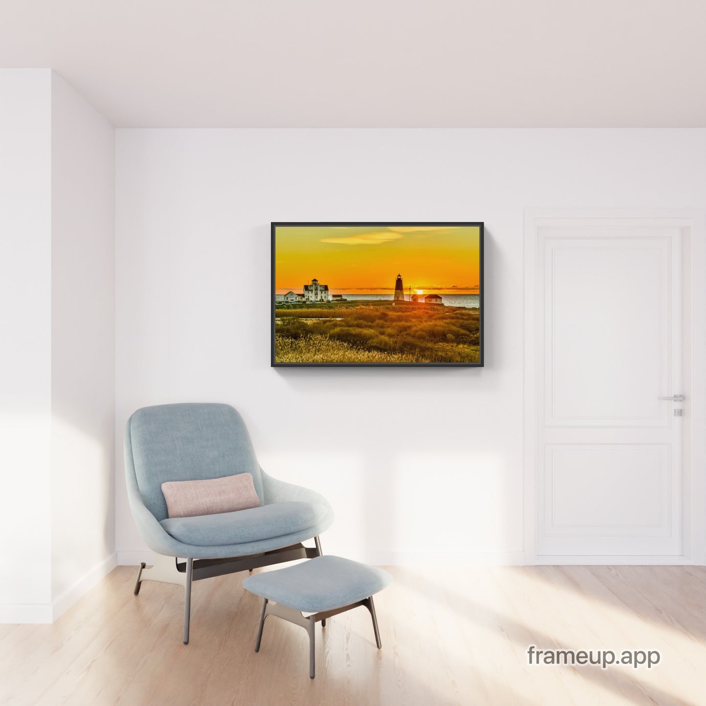 Point Judith Light 25