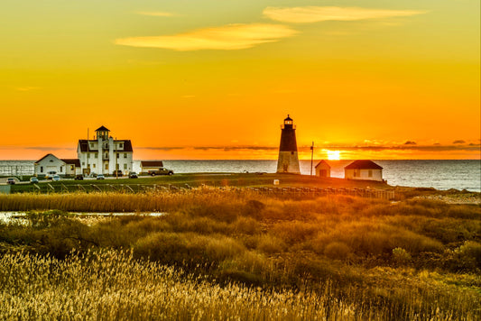 Point Judith Light 25