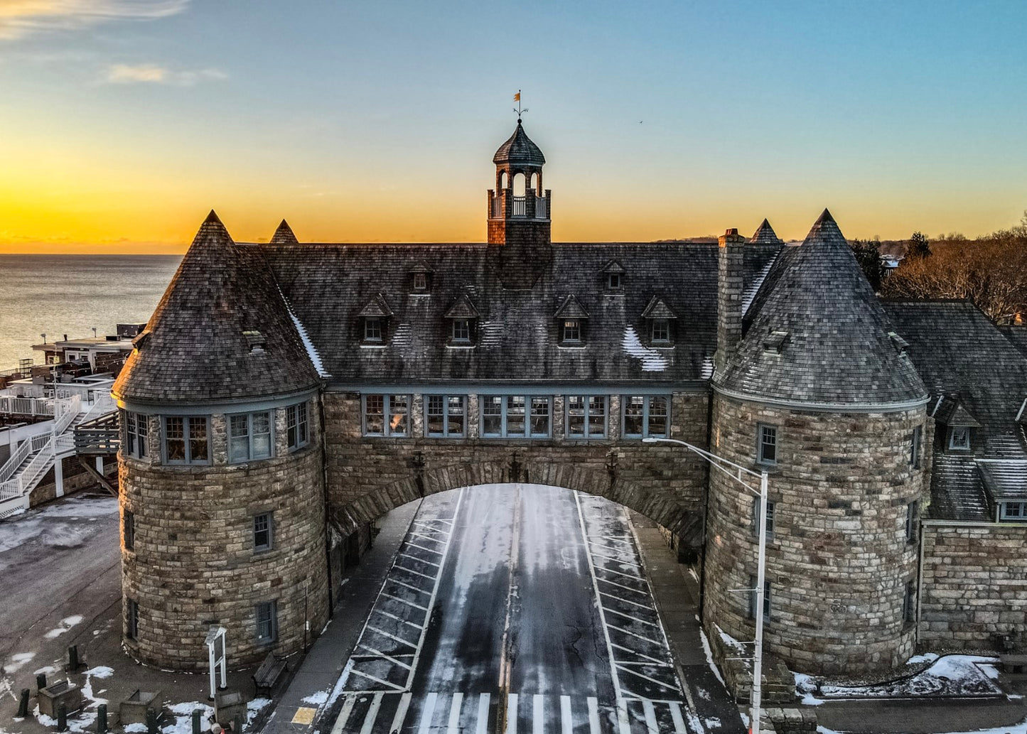 Narragansett Towers 8