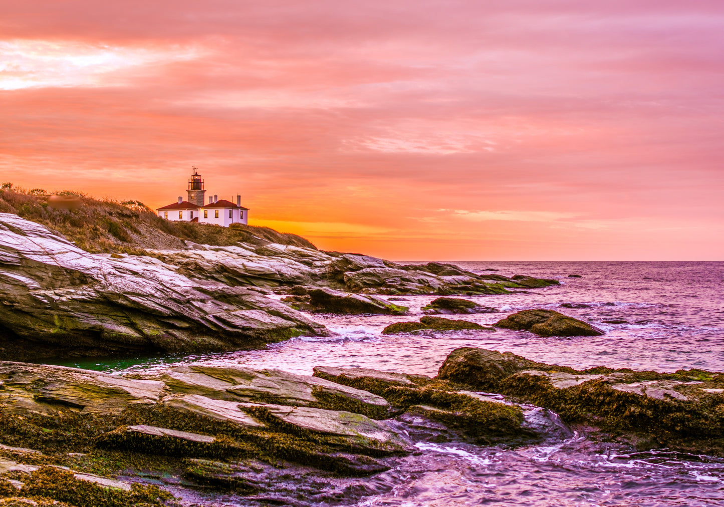 Beavertail Light 1