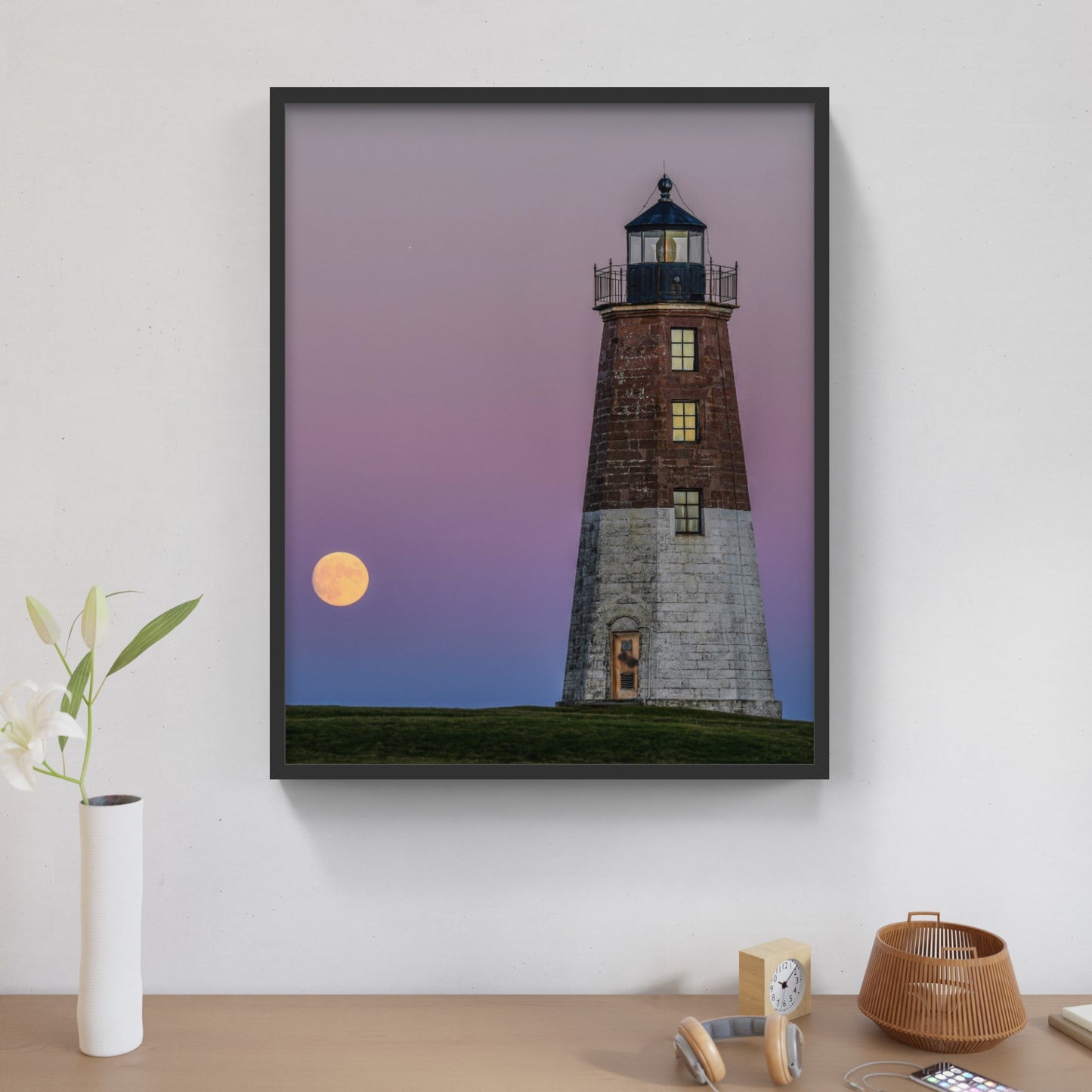 Point Judith Light 15